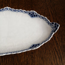 Load image into Gallery viewer, Royal Copenhagen Blue Fluted Half Lace 349| ロイヤルコペンハーゲン ブルーフルーテッド| Royal Copenhagen的复古板 - Stellina