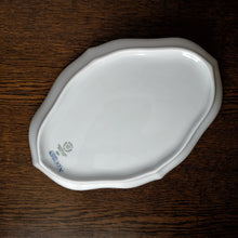 Load image into Gallery viewer, Royal Copenhagen Blue Fluted Half Lace 353| ロイヤルコペンハーゲン ブルーフルーテッド| Royal Copenhagen的复古板 - Stellina