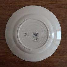 Load image into Gallery viewer, Sarreguemines | Vintage dessert plate ヴィンテージプレート 5 | Sarreguemines的复古板 - Stellina