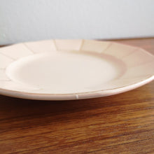 Load image into Gallery viewer, Sarreguemines | Vintage dessert plate ヴィンテージプレート 6 | Sarreguemines的复古板 - Stellina