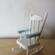 Load image into Gallery viewer, French vintage doll house- Rocking chair - Stellina
