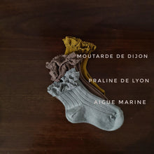 Load image into Gallery viewer, Lili short frilled socks - Stellina