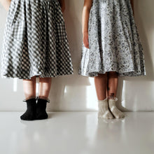 드 이미지 갤러리로 뷰어,Short socks with tulle - Stellina