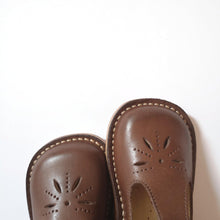 Load image into Gallery viewer, T bar- high cut/Ascot (in-stock) - Stellina