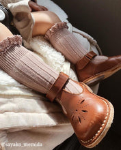 Load image into Gallery viewer, T bar- high cut/Ascot (in-stock) - Stellina