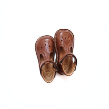 드 이미지 갤러리로 뷰어,T-bar with scallop lace Trapper cuoio- high cut (in-stock) - Stellina