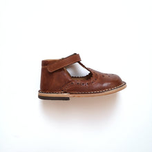드 이미지 갤러리로 뷰어,T-bar with scallop lace Trapper cuoio- high cut (in-stock) - Stellina