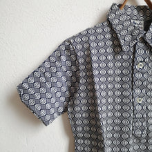 Load image into Gallery viewer, [Unworn] VINTAGE Geometric print polo (dead stock) - Stellina
