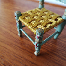 Load image into Gallery viewer, Vintage doll house chair2 | ヴィンテージドールハウス椅子 - Stellina