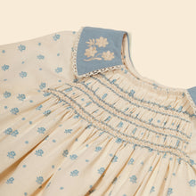 Load image into Gallery viewer, WILLOW SMOCK SHIFT DRESS	MEADOW CALICO CASHEW