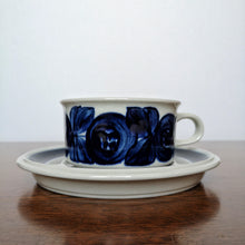 Load image into Gallery viewer, ARABIA Anemone cup&amp;saucer | アラビア アネモネ カップ＆ソーサーB| ARABIA的复古板 - Stellina