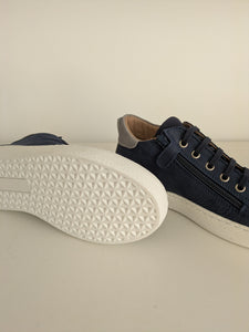 [OUTLET] Leather sneakers
