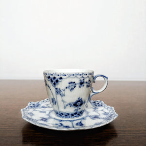 Royal Copenhagen Blue Fluted Half Lace 1038| ロイヤルコペンハーゲン　ブルーフルーテッド カップ＆ソーサー| Royal Copenhagen的复古板 - Stellina