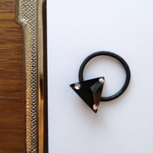 Load image into Gallery viewer, Swarovski hair tie- Triangle - Jet 3270 x Peach - Stellina