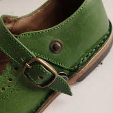 Load image into Gallery viewer, [BUTTON CLOSURE] Ballerina with scallop lace-Repper golf (in-stock)