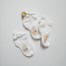 Load image into Gallery viewer, [Unworn] Vintage kids socks