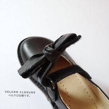 Load image into Gallery viewer, Ballerina with ribbons-Laredo nero (in-stock) - Stellina