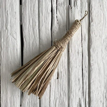 드 이미지 갤러리로 뷰어,Handmade broom - Stellina 