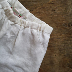 Linen shorts - Stellina