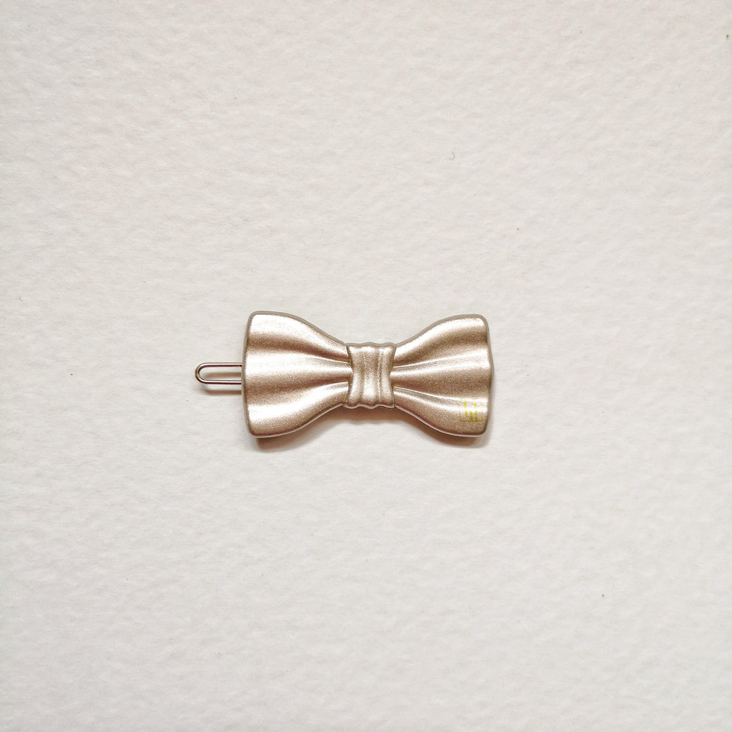 Small bow clip-Beige gloss - Stellina