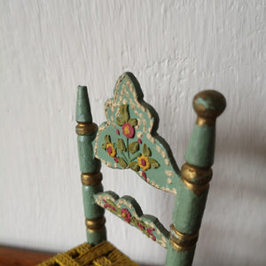 Vintage doll house chair1 | ヴィンテージドールハウス椅子 - Stellina